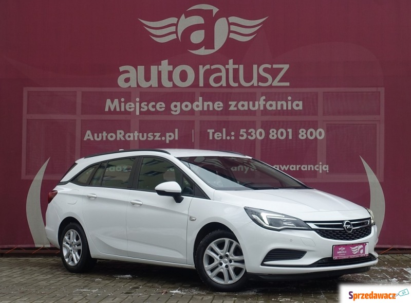 Opel Astra  Kombi 2017,  1.6 - Na sprzedaż za 33 900 zł - Warszawa